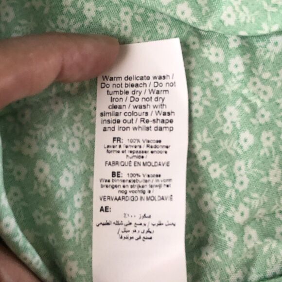 New Look Women’s Skirt Green Floral Size 14 NWT - Picture 15 of 16